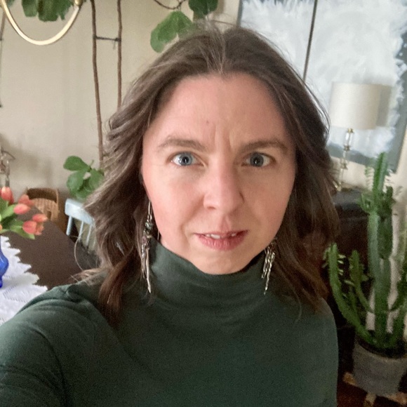 Meet your Posher, Hannah - Picture 7 of 14